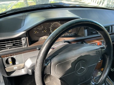 image 4 of interior