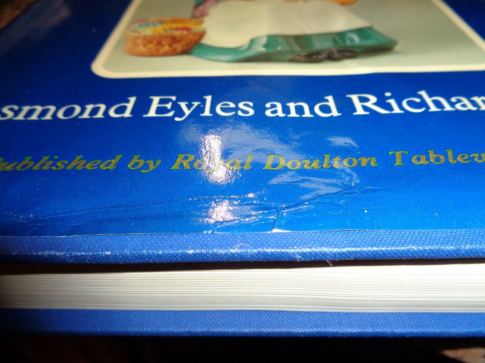 ROYAL DOULTON FIGURES PRODUCED AT BURSLEM BY DESMOND EYLES & RICHARD DENNIS HC/D