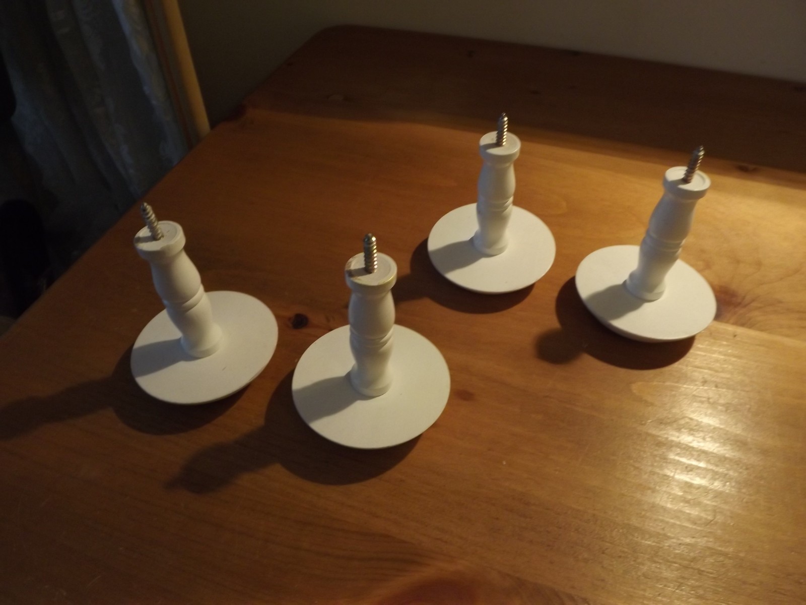 PAIR OF WOODEN DRAPERY CURTAIN TIEBACKS PAINTED WHITE 2 SETS AVAILABLE