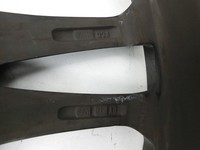 Mercedes E350 A207 10-13 1x Felge Alufelge 5X112 8X18Zoll ET40 Mercedes E350 A207 10-13 17.03.2010 KBA 51459 gebraucht Vorschau 7
