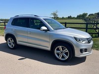 2014 Volkswagen Tiguan 2.0 TDI BlueMotion Tech R-Line 4WD Euro 5 (s/s) 5dr (Nav)