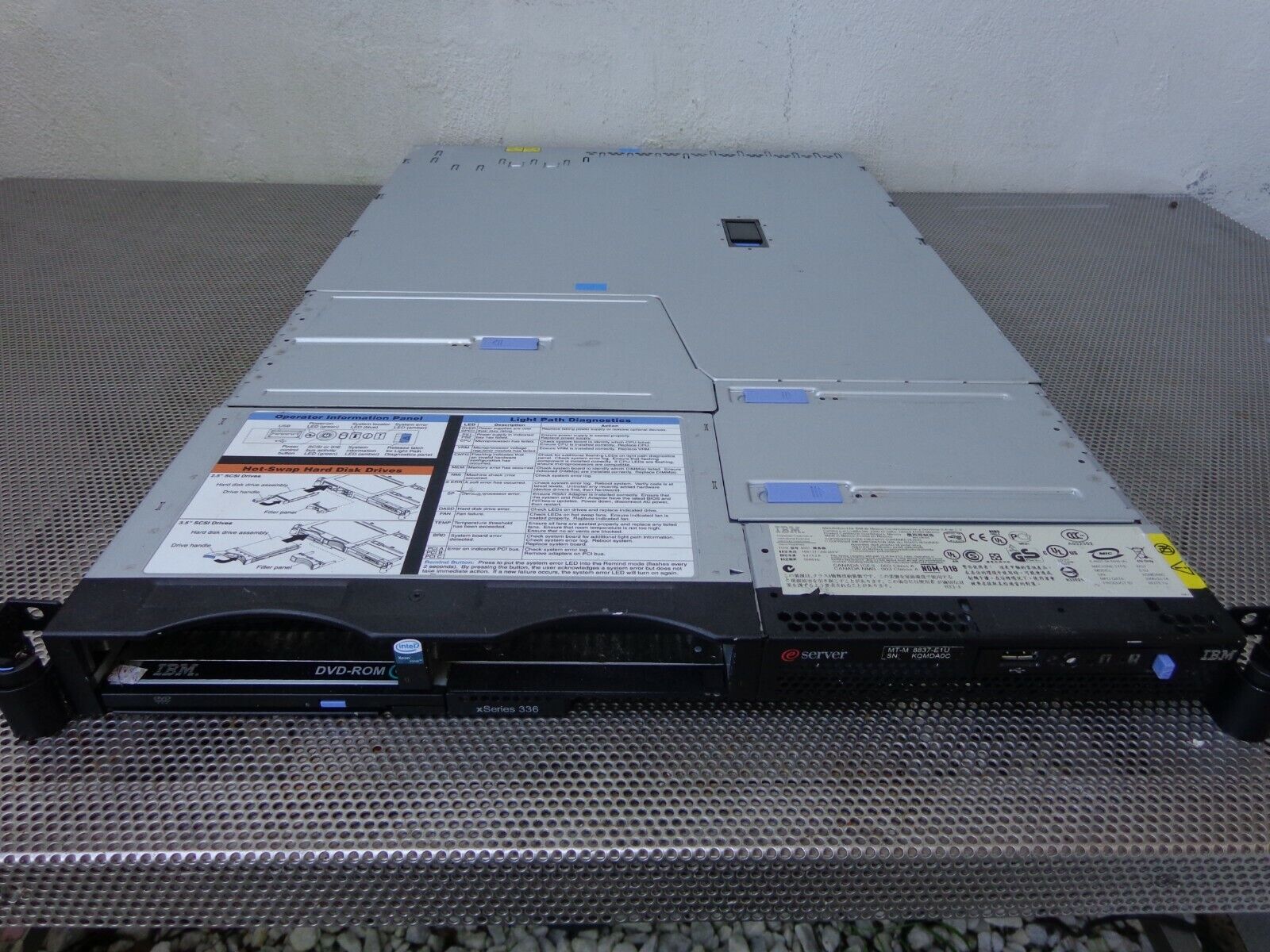 IBM XEON 3.0Ghz 2GB xSeries 336 e Server 25R5497 8837-E1U IBM XEON 3.0Ghz 2GB xSeries 336 e Server 25R5497 8837-E1U