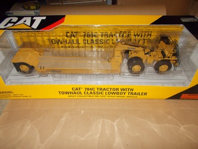 Caterpillar 784C Tractor with TowHaul Trailer Cat Norscot 55220