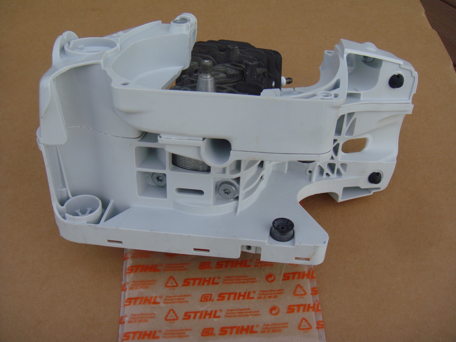 GENUINE STIHL MS251 MS251C CHAINSAW PISTON CYLINDER CRANKSHAFT CRANKCASE ENGINE