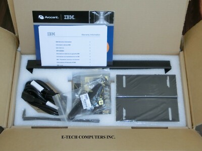 1754D2X- IBM Global 4x2x32 Console Manager GCM32- 32x KVM ports 2 local 4 IP usr