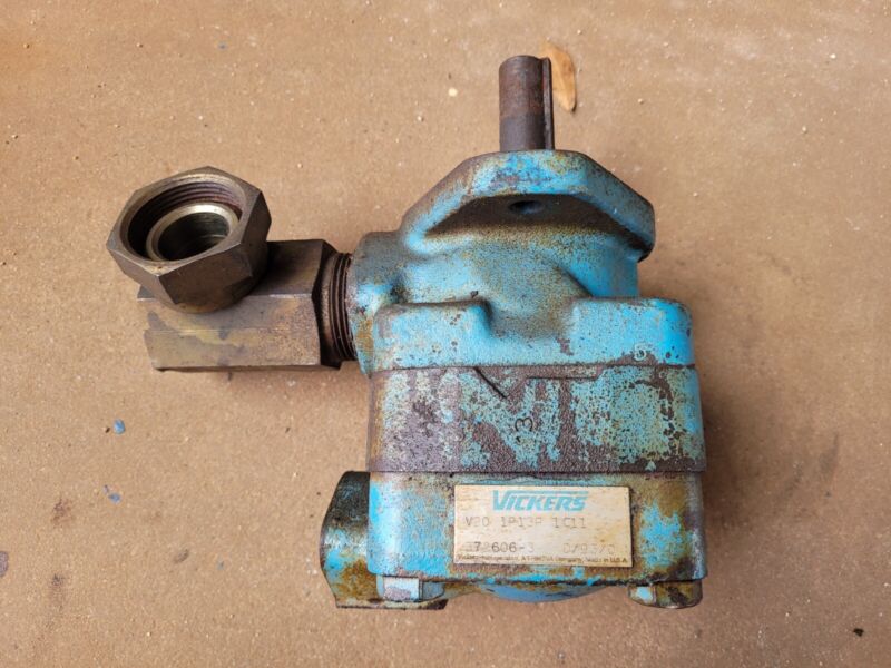 Vickers / Eaton 372606 V20 1P13P 1C11 Vane Pump USED WORKING CONDITION 