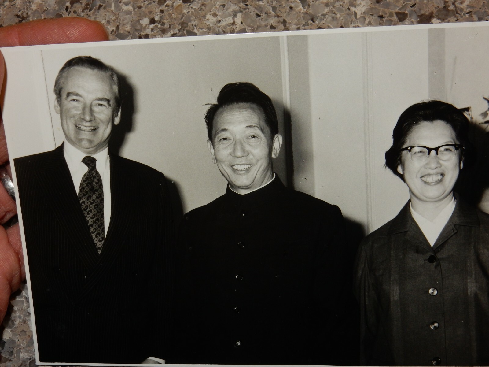 1974年 Lai Loong Sung「Joy of Living」マレーシア CHINESE Ambassador to UK Song Zhiguang 1972 PORTRAIT Sir