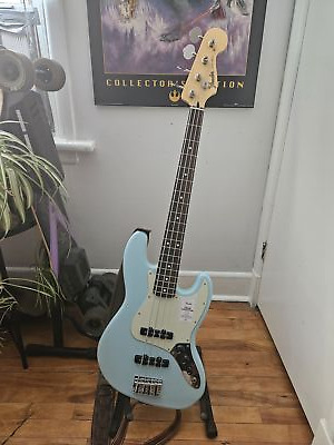 Fender Made in Japan Junior Collection Jazz Bass Satin Fender Made in Japan Junior Collection Jazz Bass Satin