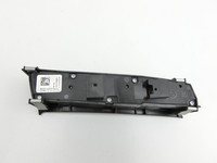 BMW F10 523i 10-13 Schalter ESP PDC Off BMW F10 523i 10-13 21.05.2010 9197906 61.31-9197906-02 gebraucht Vorschau 5