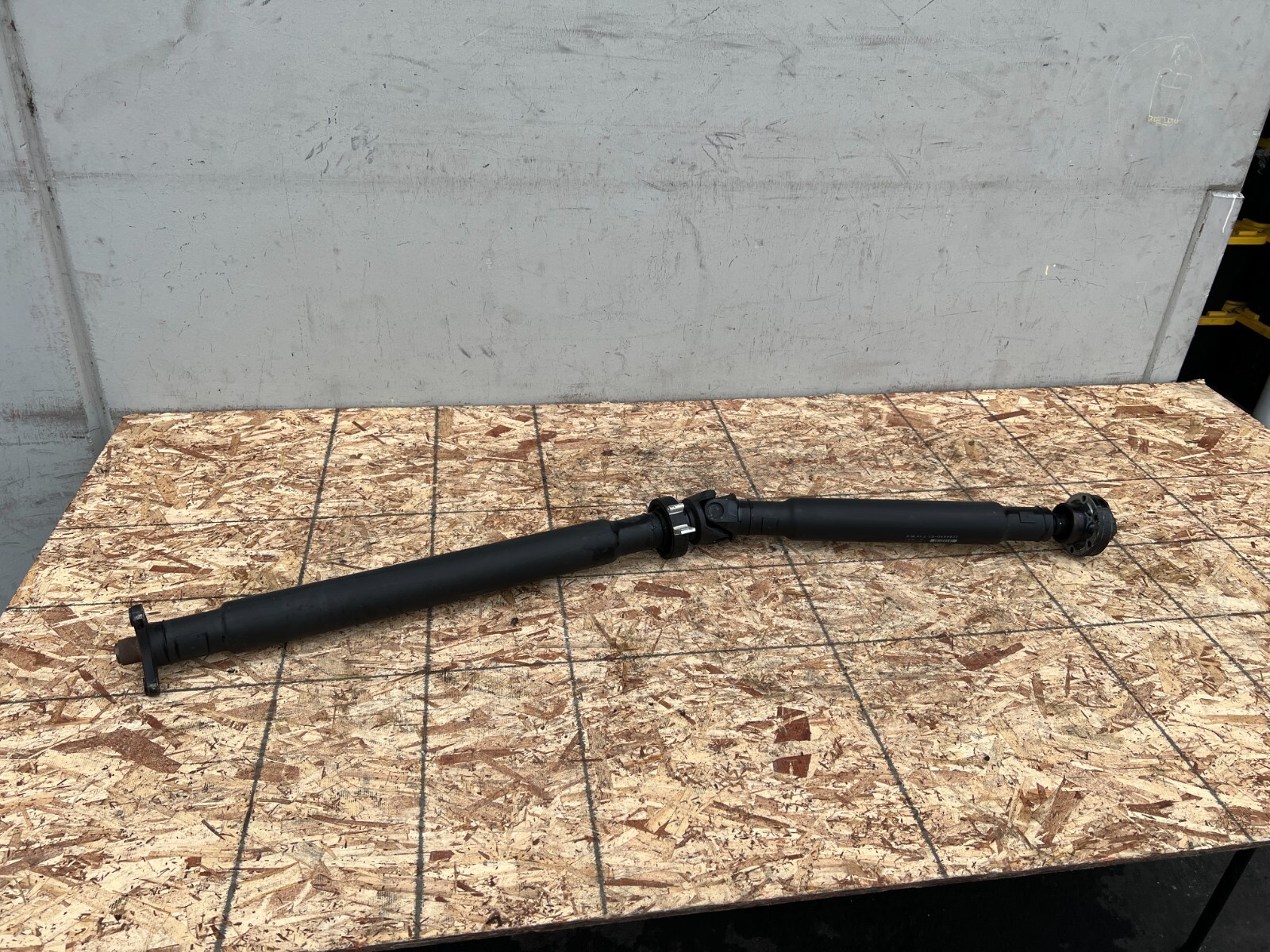 DRIVE SHAFT DRIVETRAIN 26112284490 BMW F10 F12 M5 M6 (2012