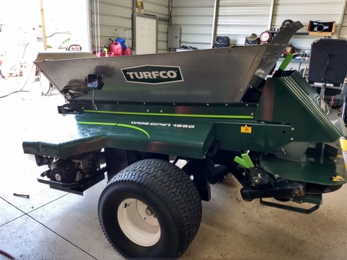 TURFCO 1550 SPINNER TOPDRESSER GOLF COURSE SANDER 1530