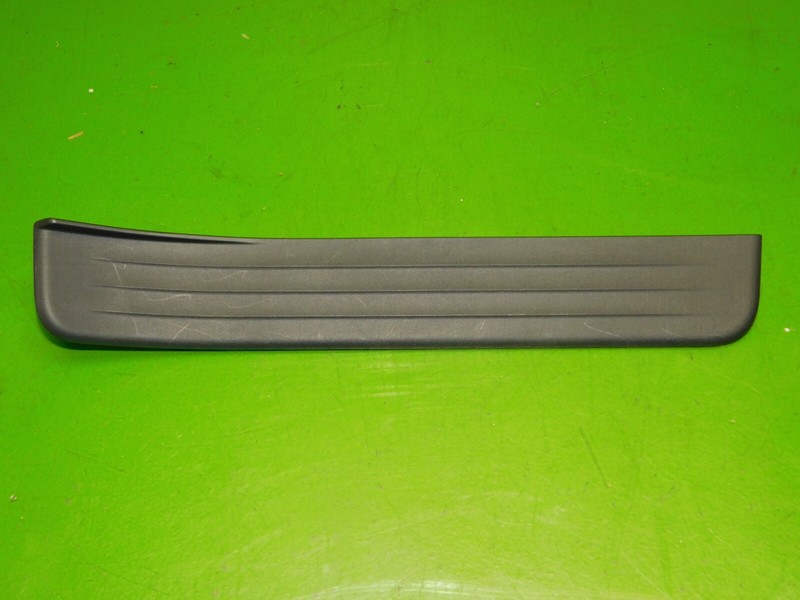14-17 Infiniti QX50 OEM passenger rear back door carpet sill scuff plate trim