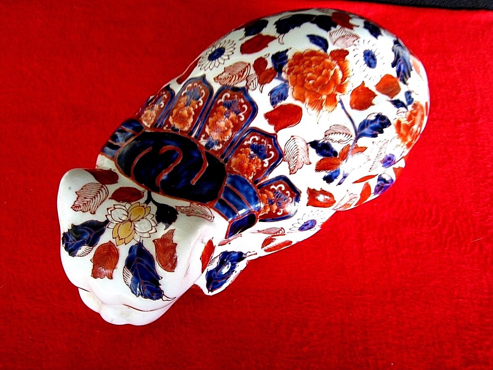 Imari Porcelain Cat....Large 12