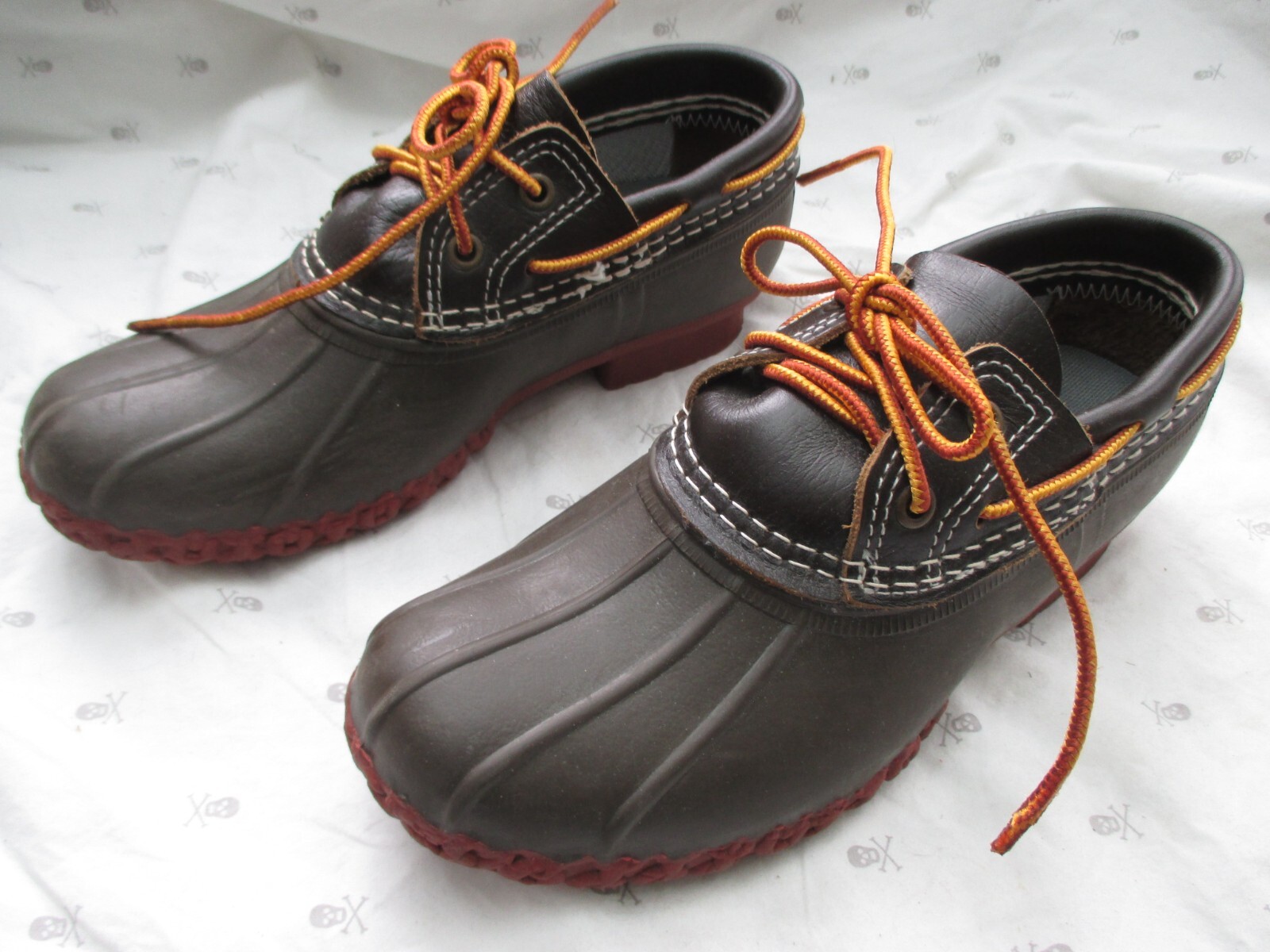 LL Bean boots women's 6 M Made in USA green brown low top