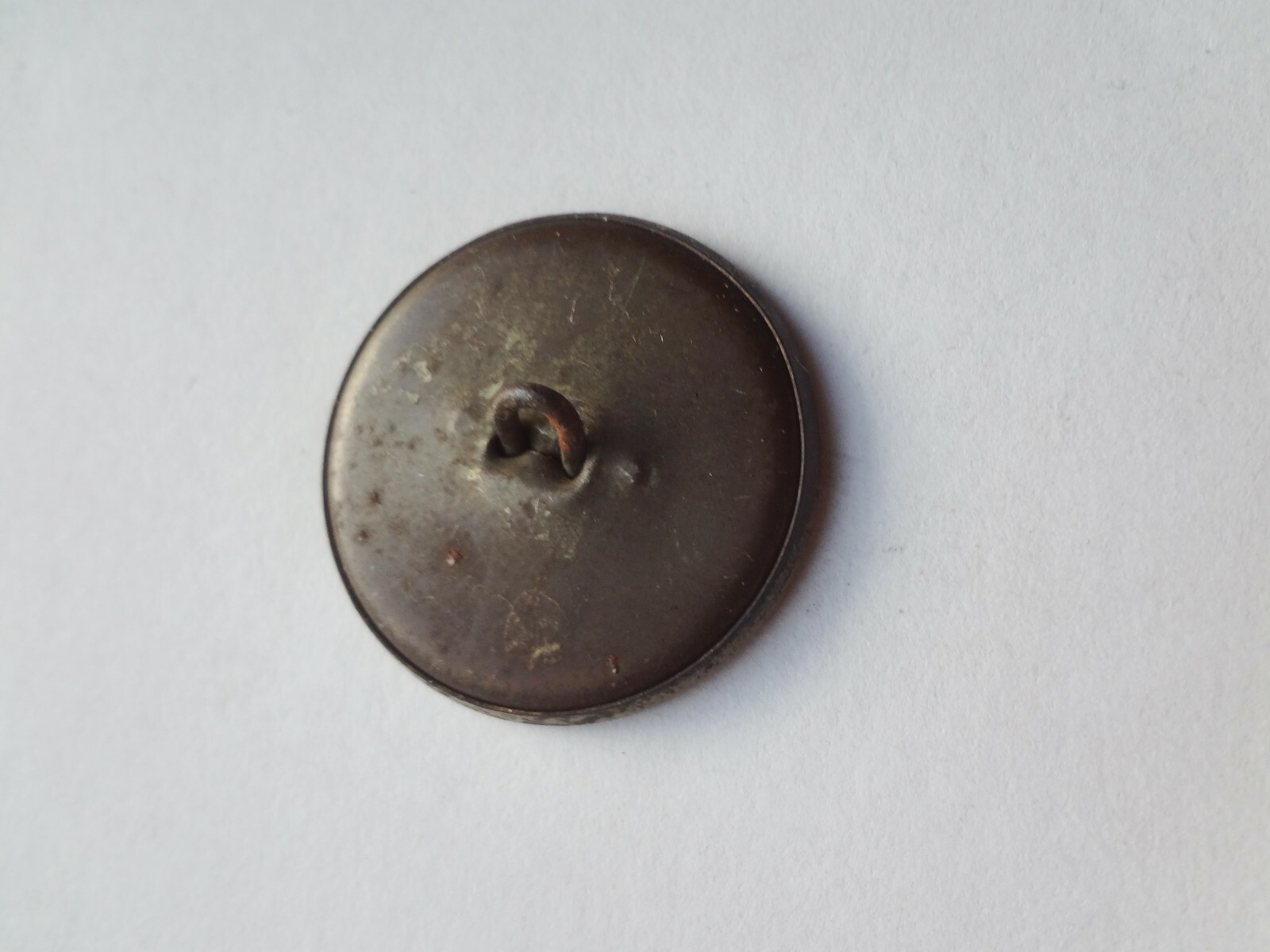 c1952-3 HTF QUEEN ELIZABETH II unusual EMBOSSED sewing BUTTON-sunken image