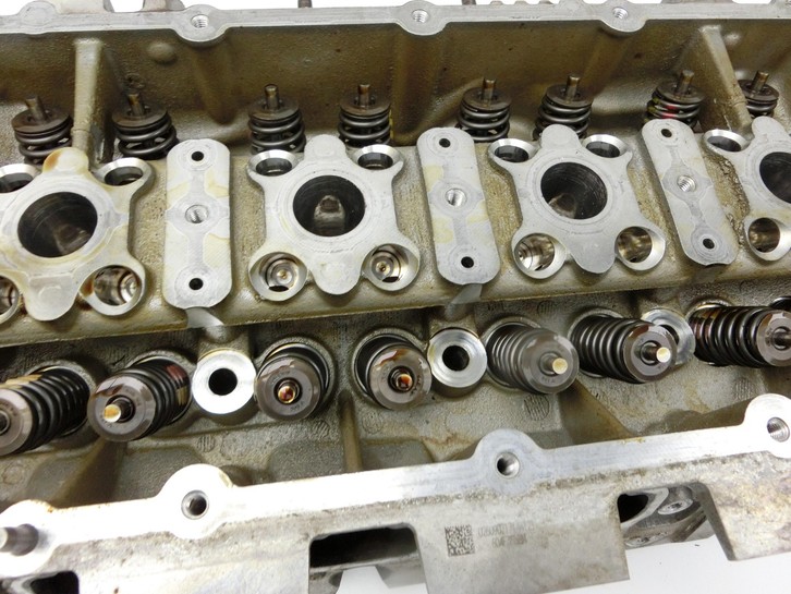 Audi A4 8W B9 15-19 TFSI 1,4 110KW CVNA Zylinderkopf Audi A4 8W B9 15-19 08.08.2017 04L103404AS 04E103065S gebraucht Vorschau 6