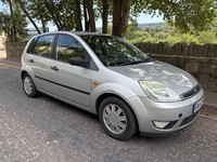 2004 Ford Fiesta 1.4 Ghia 5dr HATCHBACK Petrol Manual