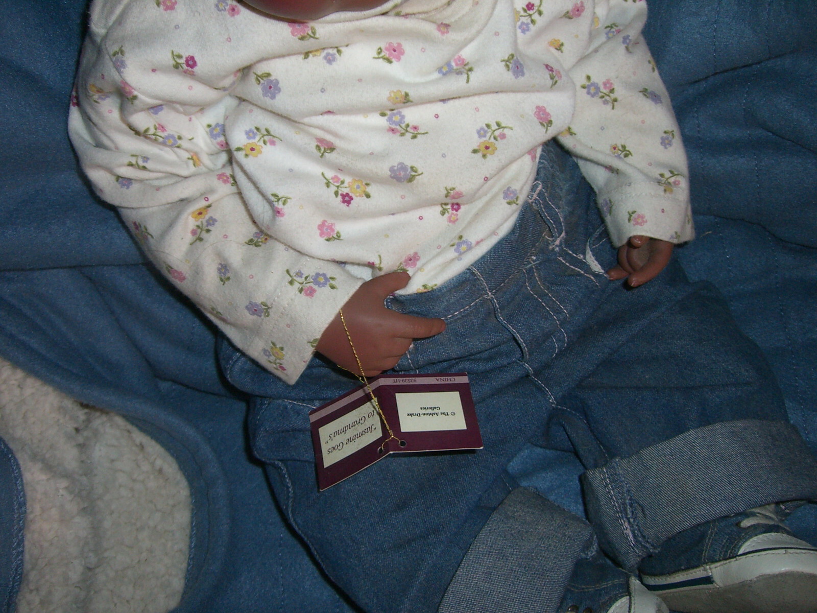 JASMINE GOES TO GRANDMAS ASHTON DRAKE AA 21