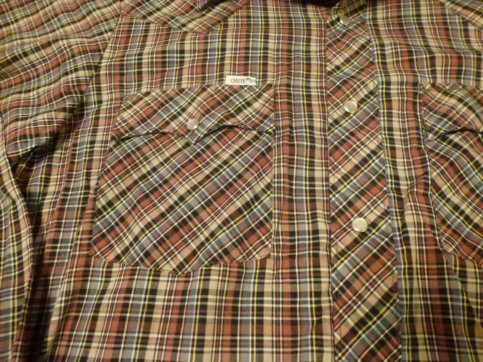 Chute #1 Vintage Pearl Snap (Medium) button shirt