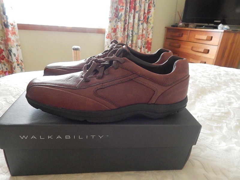rockport walking shoes australia