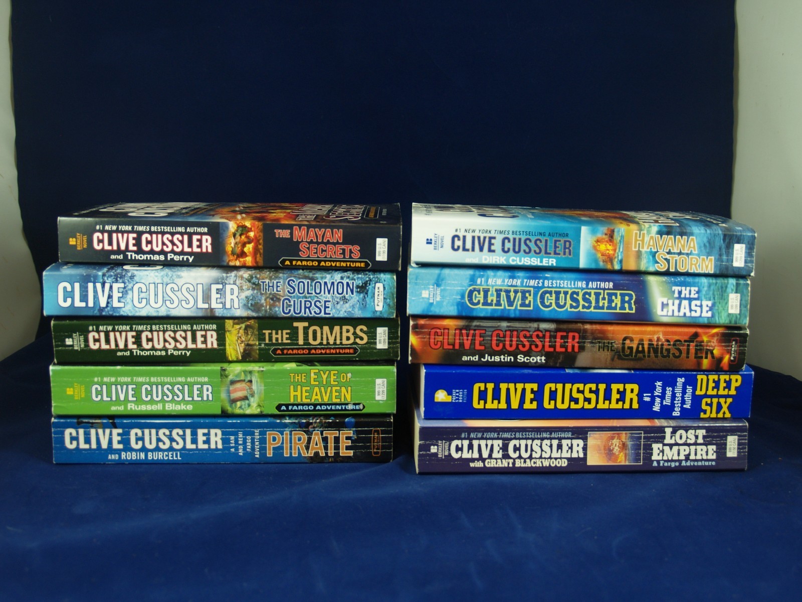 Lot 10 Clive Cussler Fargo, Isaac Bell, Dirk Pitt