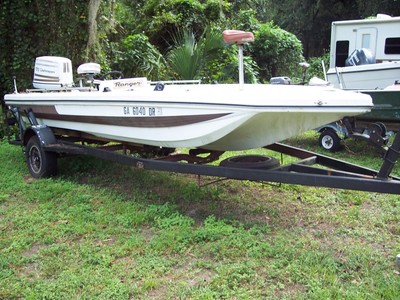 1977 RANGER 18.6 BOAT MOTOR AND TRAILER PROJECT GOOD BOAT!