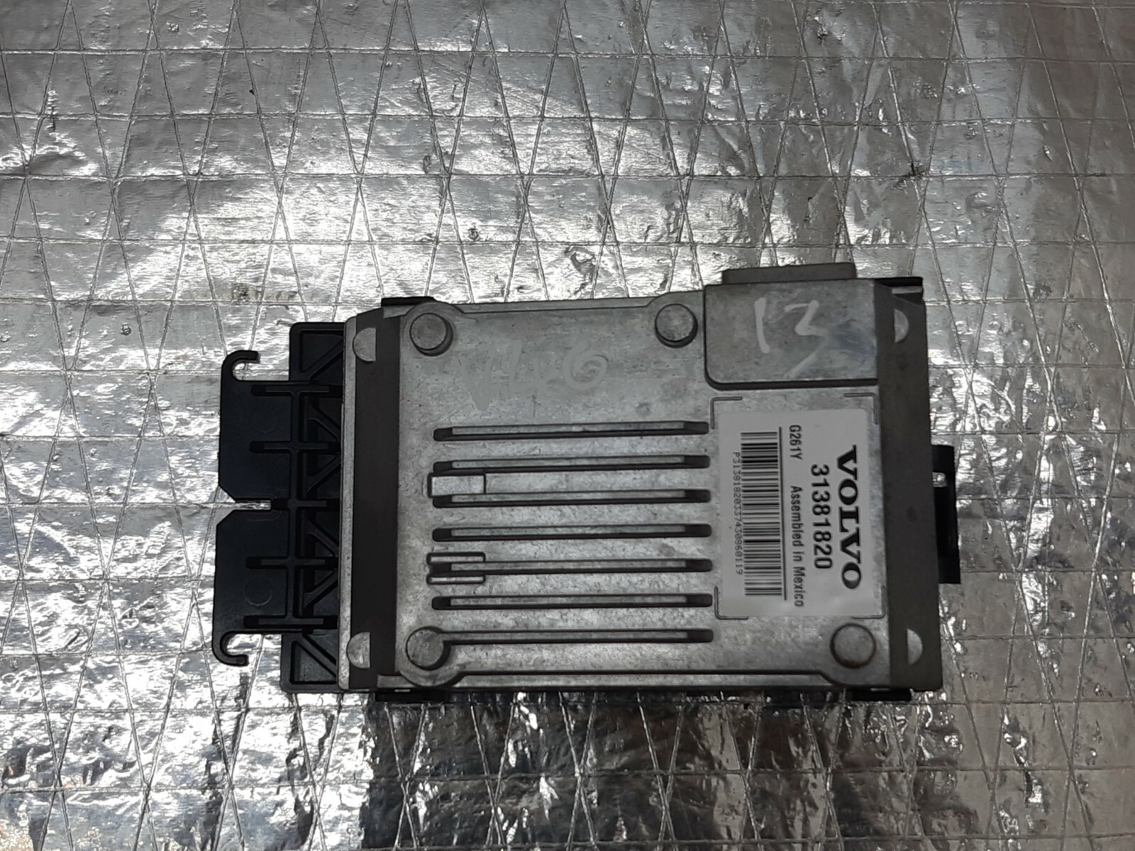 とっぴー Genuine BMW - 31331138814 - Bump Stop - Priced Each (31-33-1