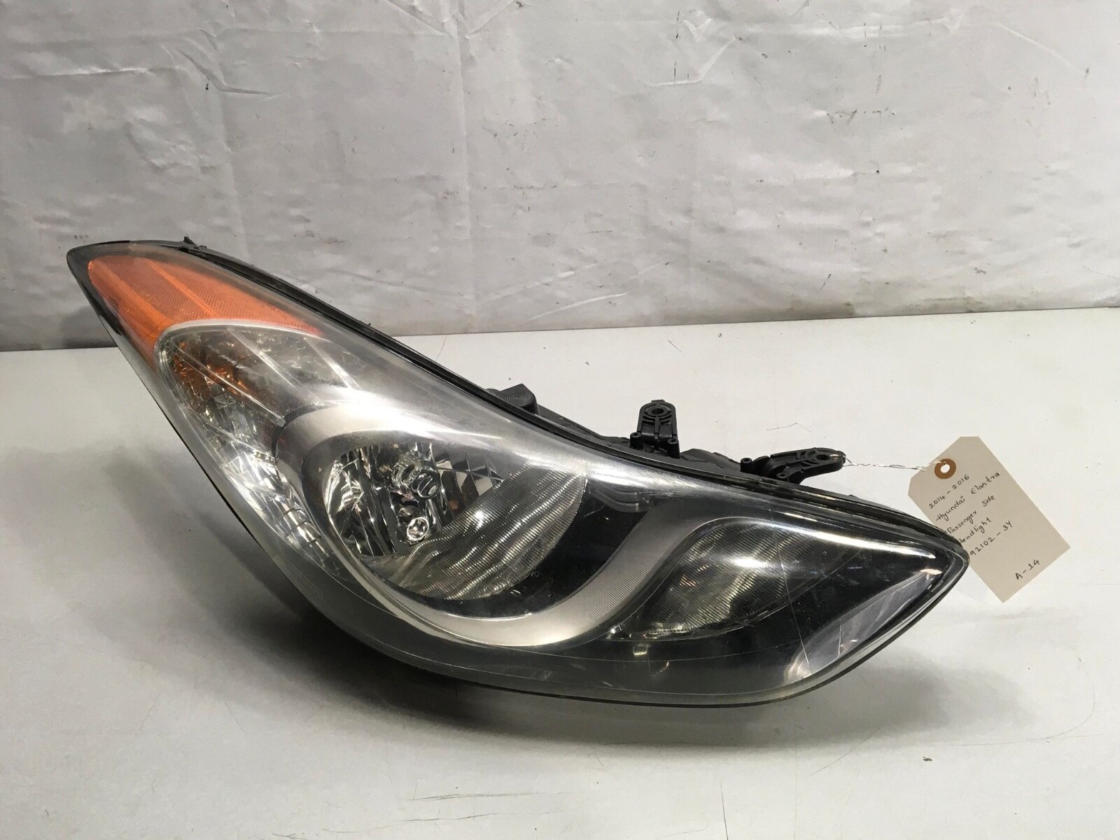 2台　hy Amazon.com: HYUNDAI Genuine 92166-3X010 Turn Signal Lamp
