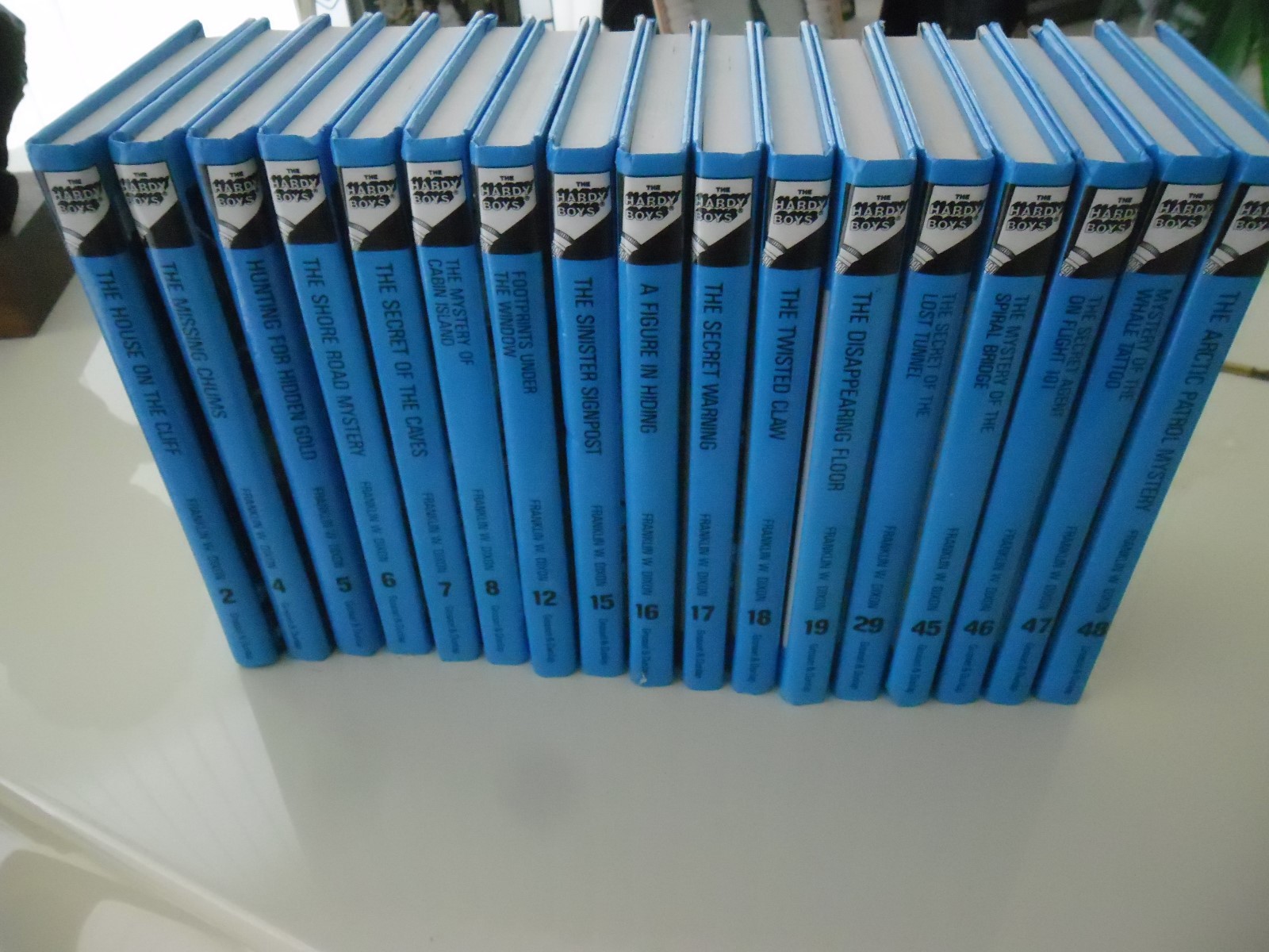 LOT OF 17 HARDY BOY BOOKS