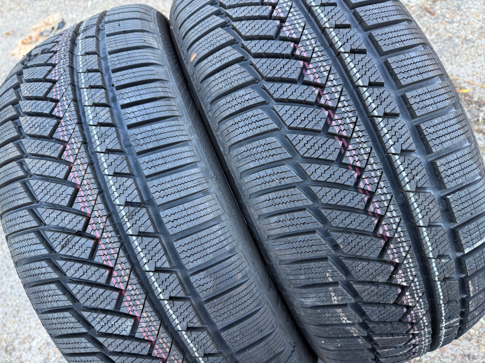 New 255 45 20 Continental, Winter, XL, M+S, 101V, x1 Tyre (F1_tyres) YD277