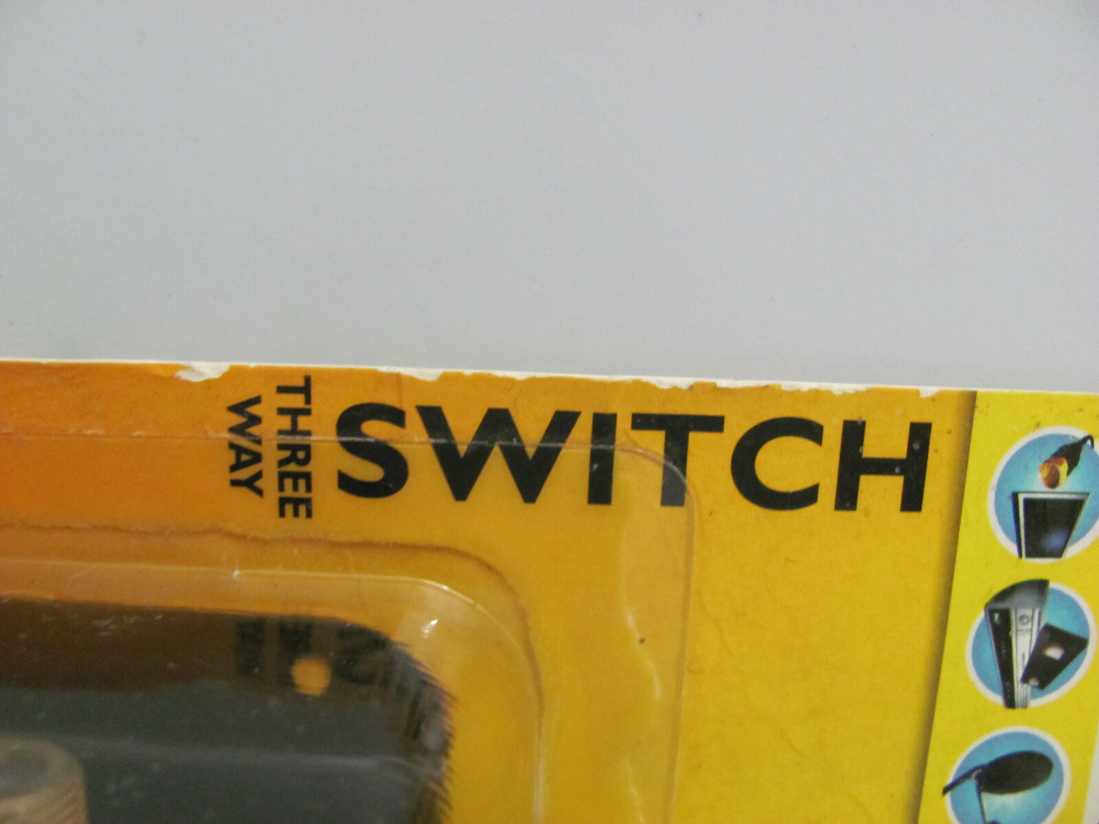 Philips Magnavox 3WY Coax Cable Switcher 3 Way Switch SWV1010/17 Coaxial 32072