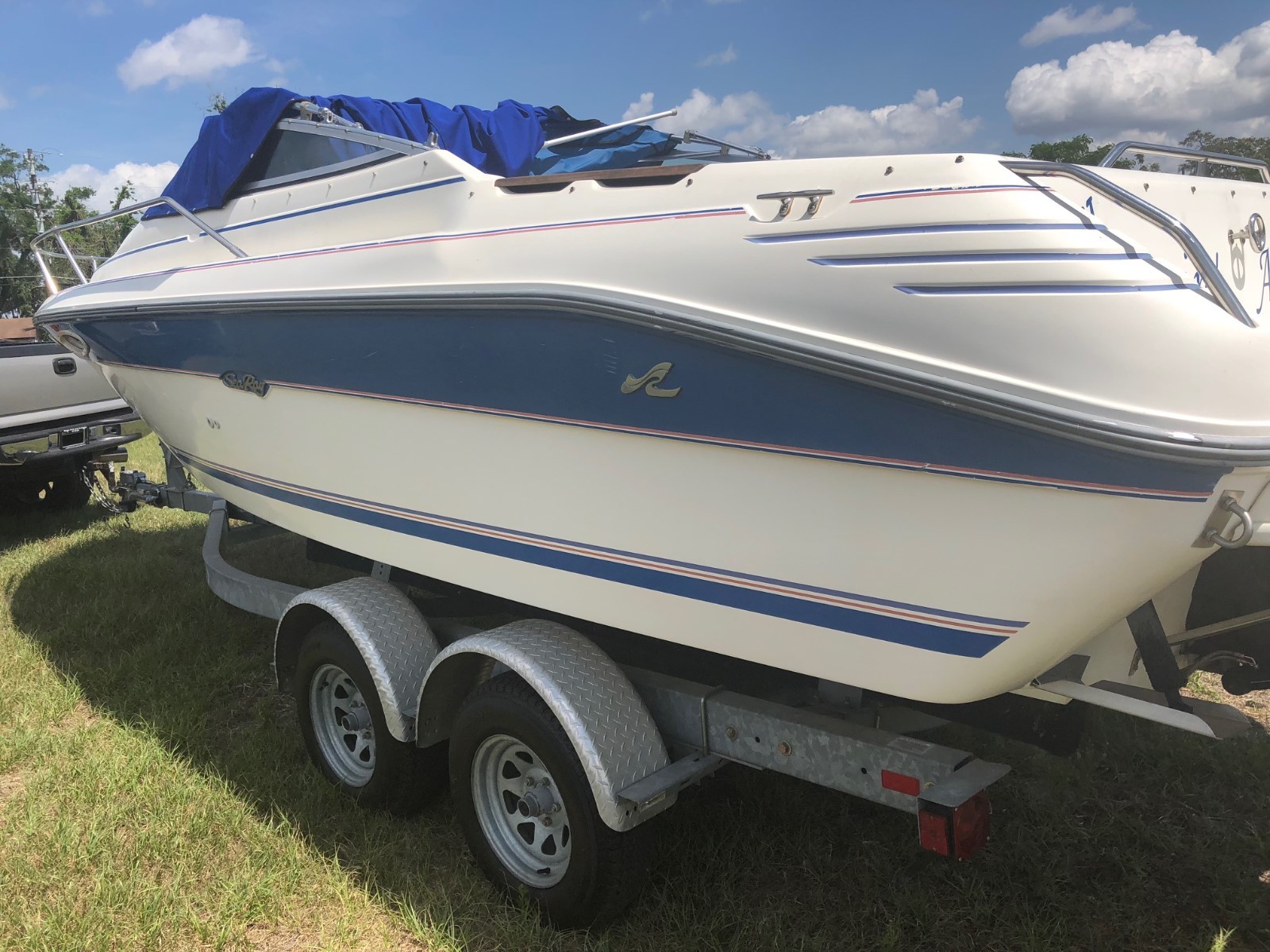 1992 Sea Ray 240 Overnighter