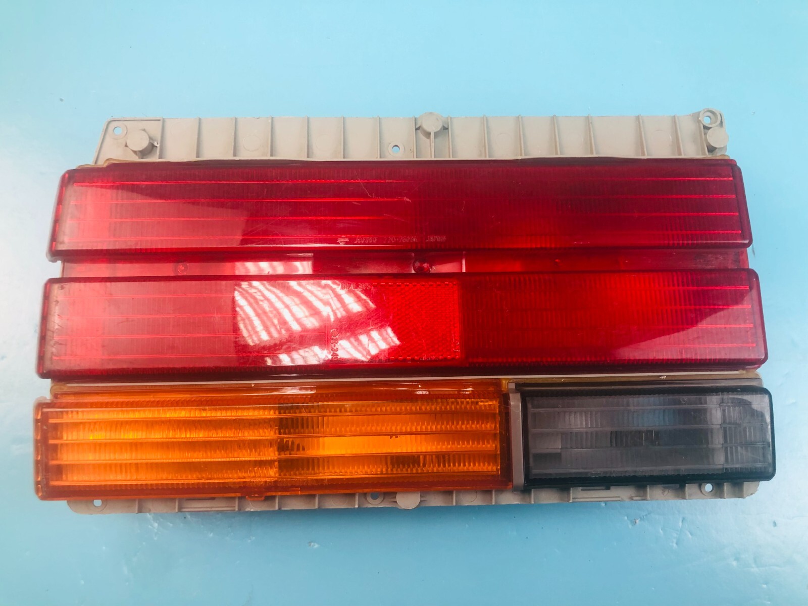 RS-TURBO様 スカイラインR30後期テールランプ 2個セット ニッサン R30