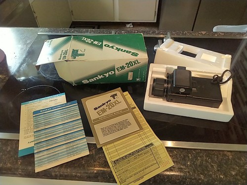 ビデオカメラ Sankyo EM-20XL Sankyo EM-20XL Super 8 Camera - CameraCrate.com - Super 8