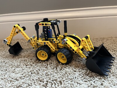 LEGO TECHNIC: Mini Backhoe Loader (42004) COMPLETE With Manuals