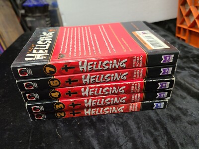 Dark Horse HELLSING Volumes 2 3 4 6 7 Anime Manga 2005