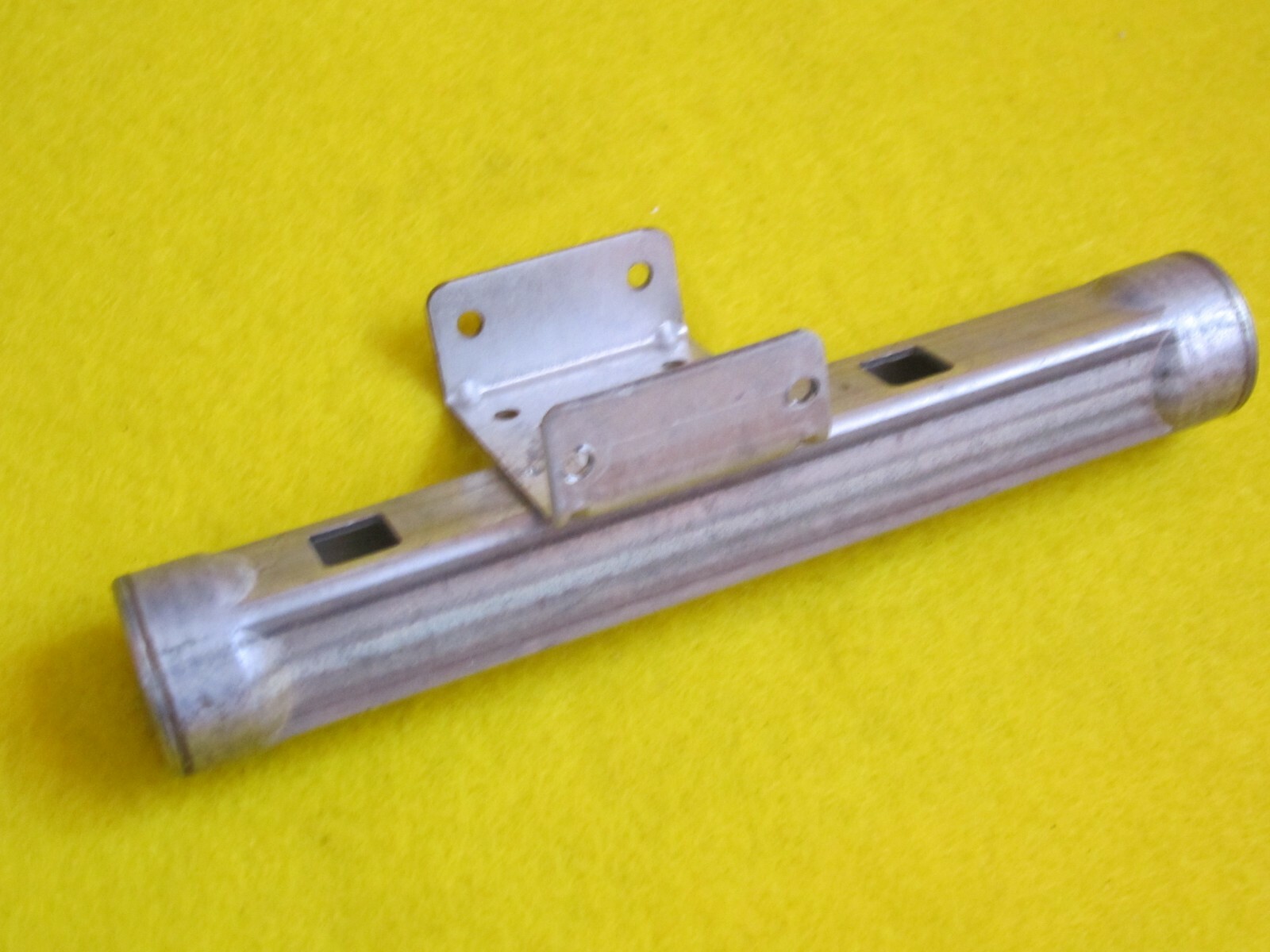 Range Oven Stove Manifold Left-Side * Part # 9782471   Kitchen Aid  Whirlpool