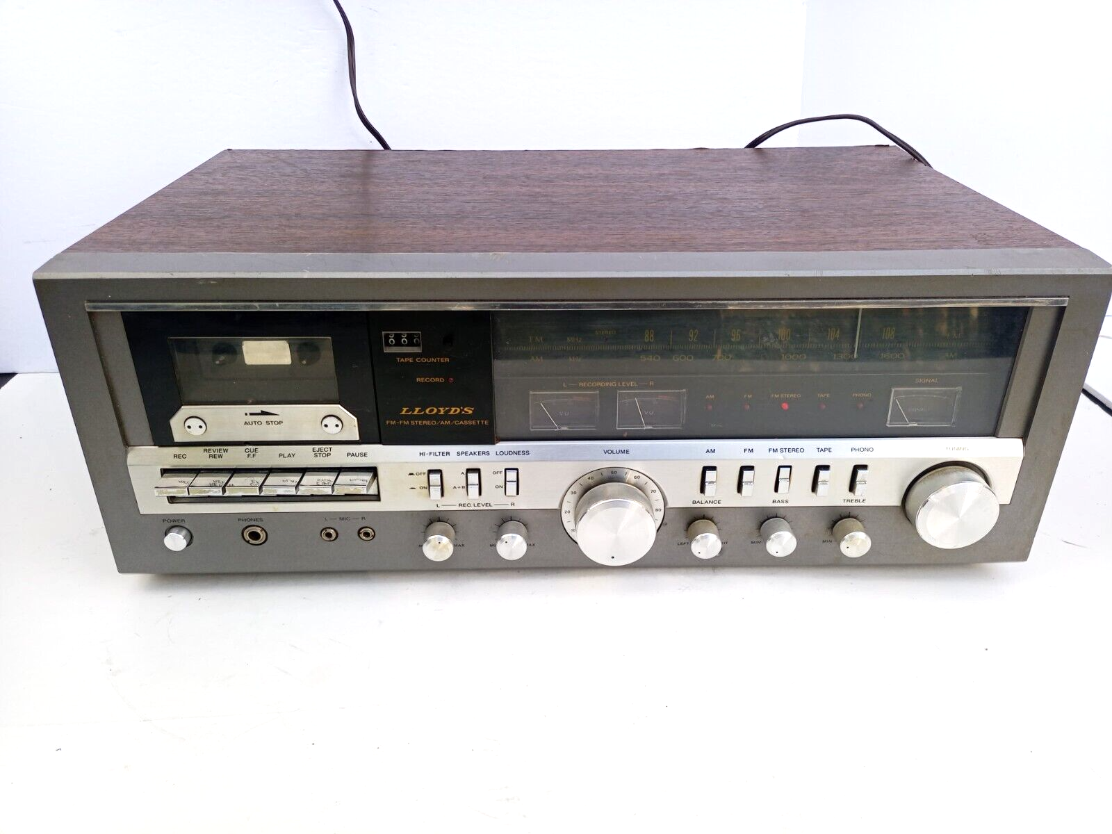 LLOYD'S R744A AM FM STEREO CASSETTE TAPE DECK RECORDER