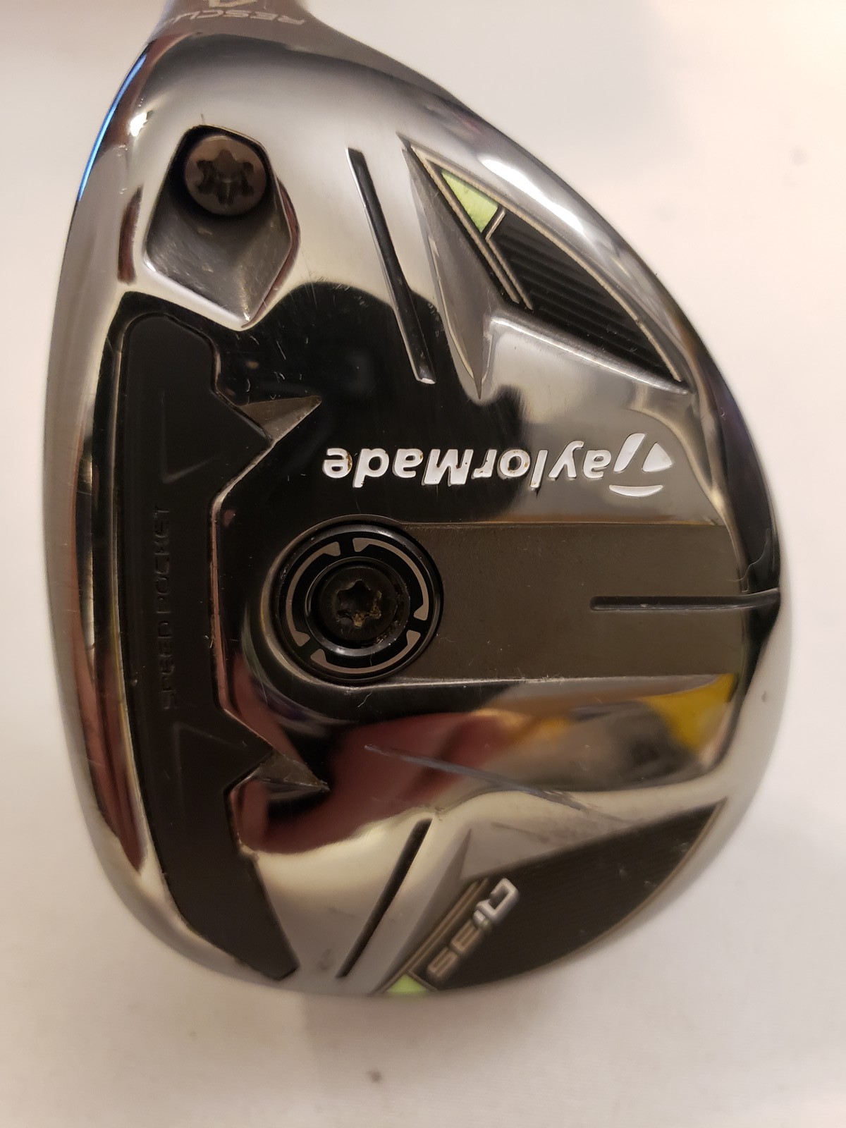 Used TaylorMade Qi35 - 4 Hybrid 22* - Ventus HB 7-S - Stiff - RH