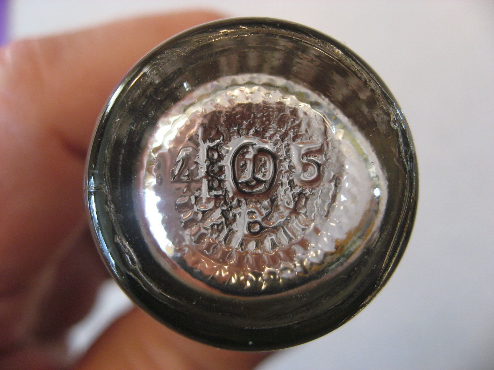 Antique Omega Oil It&rsquo;s Green Glass Bottle Embossed Omega Chemical Co Jersey City