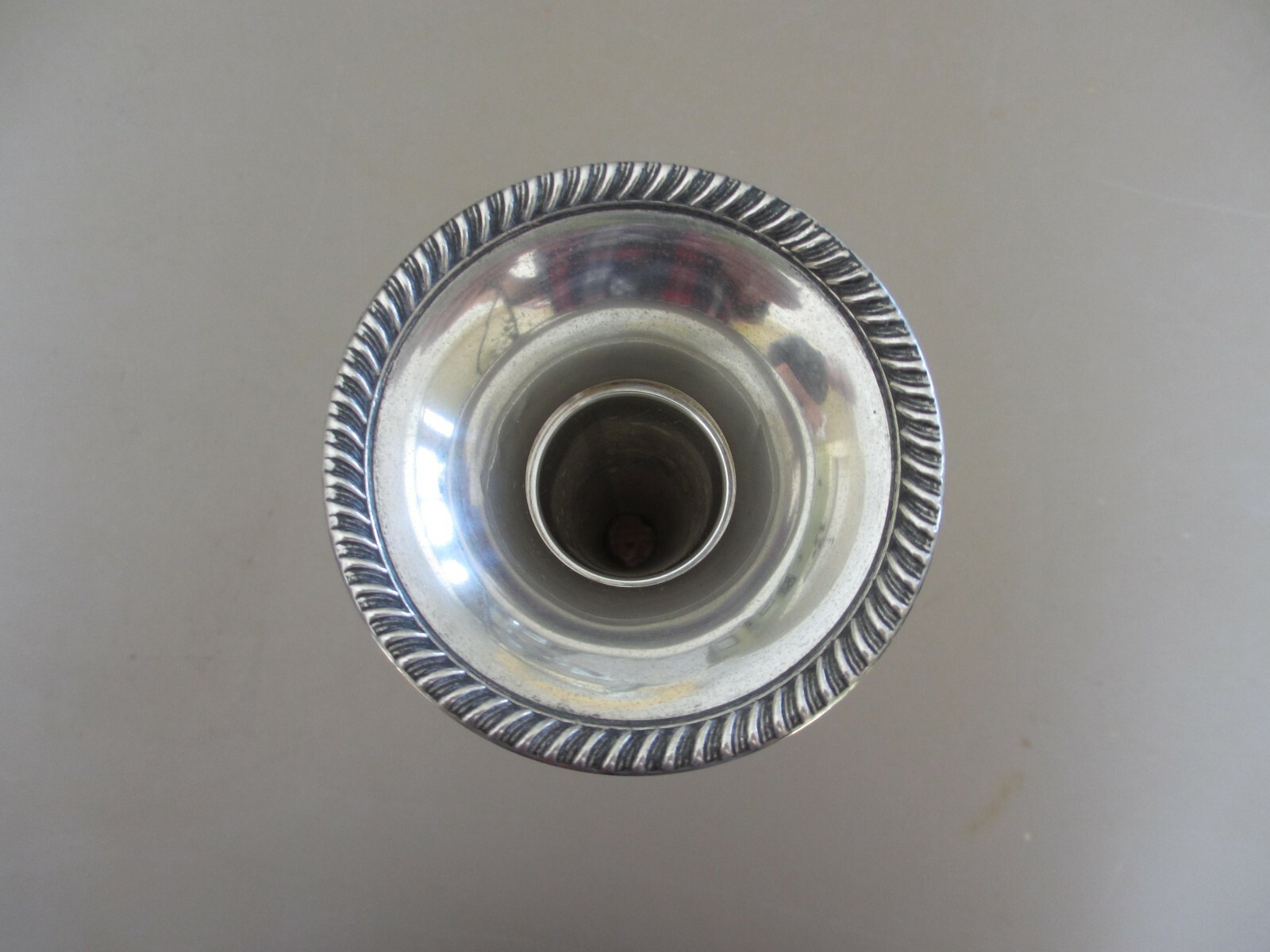 Vintage 8 1/4 INCH  Fisher Weighted Sterling Silver Trumpet Bud Vase Pattern 688