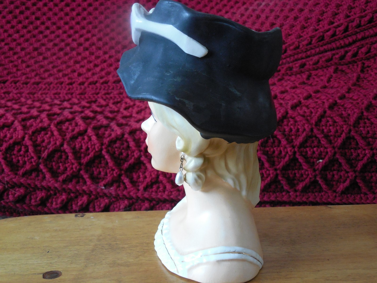 Lady Head Vase  Young Girl w/Sunglasses Royal Crown 3411 RARE