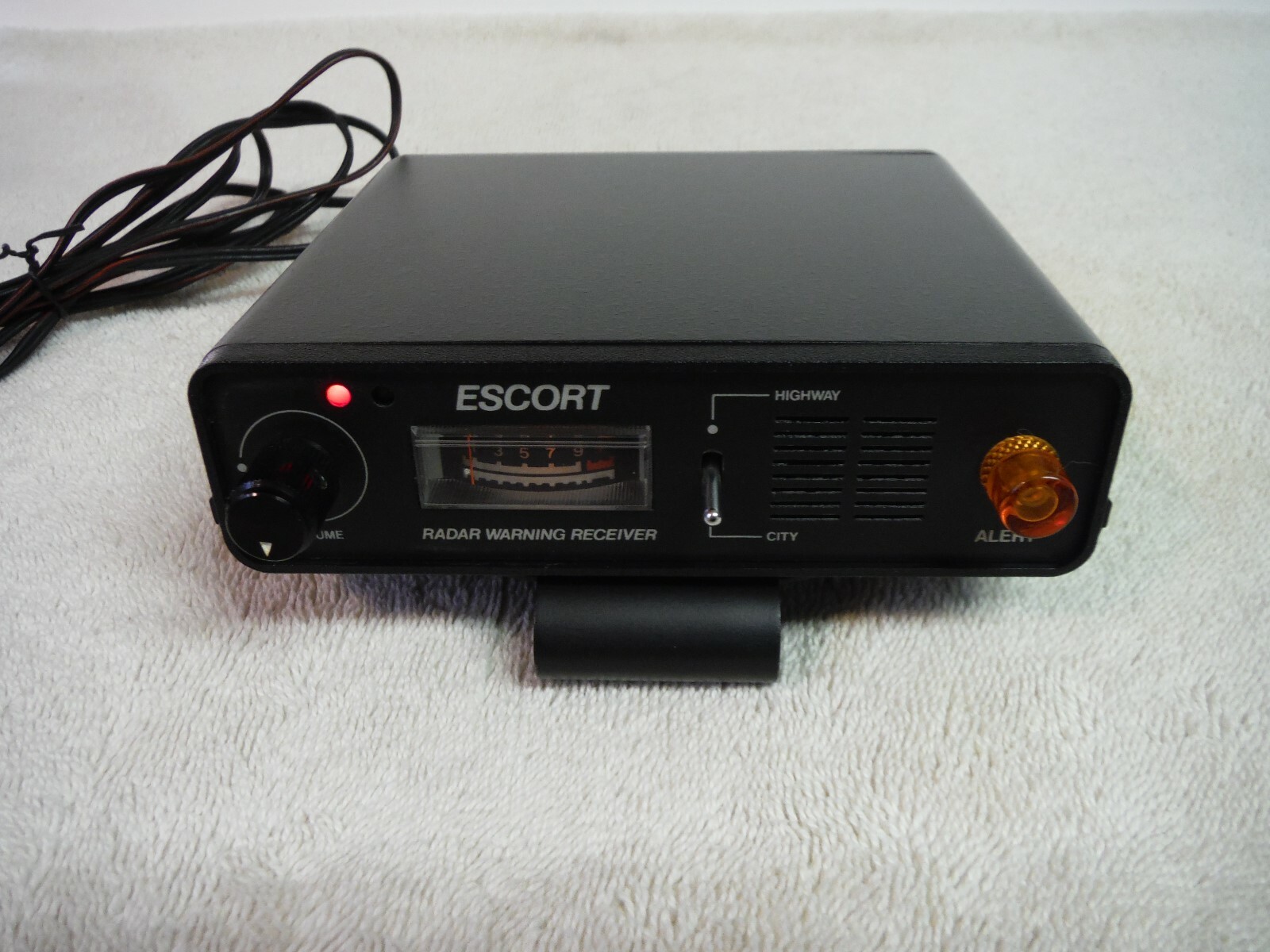 Vintage Escort Radar Detector - Cincinnati Microwave - w/ Case, Cord, & Manual