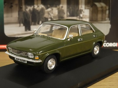 CORGI VANGUARDS AUSTIN ALLEGRO TUNDRA GREEN CAR MODEL VA04511 1:43