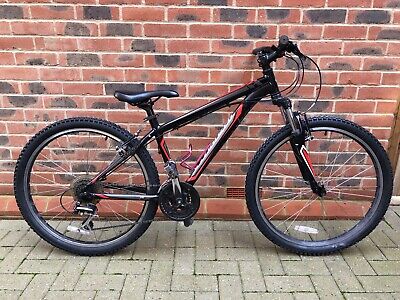 Specialized Hardrock - 26 inch wheels and 15.5 inch Frame (S)
