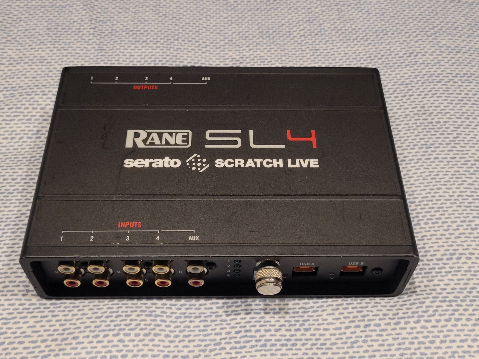 Serato scratch live. внешняя звуковая карта rane sl4. Rane serato scratch live sl1. Serato sl3. Serato scratch live.