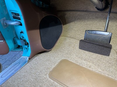 image 16 of interior