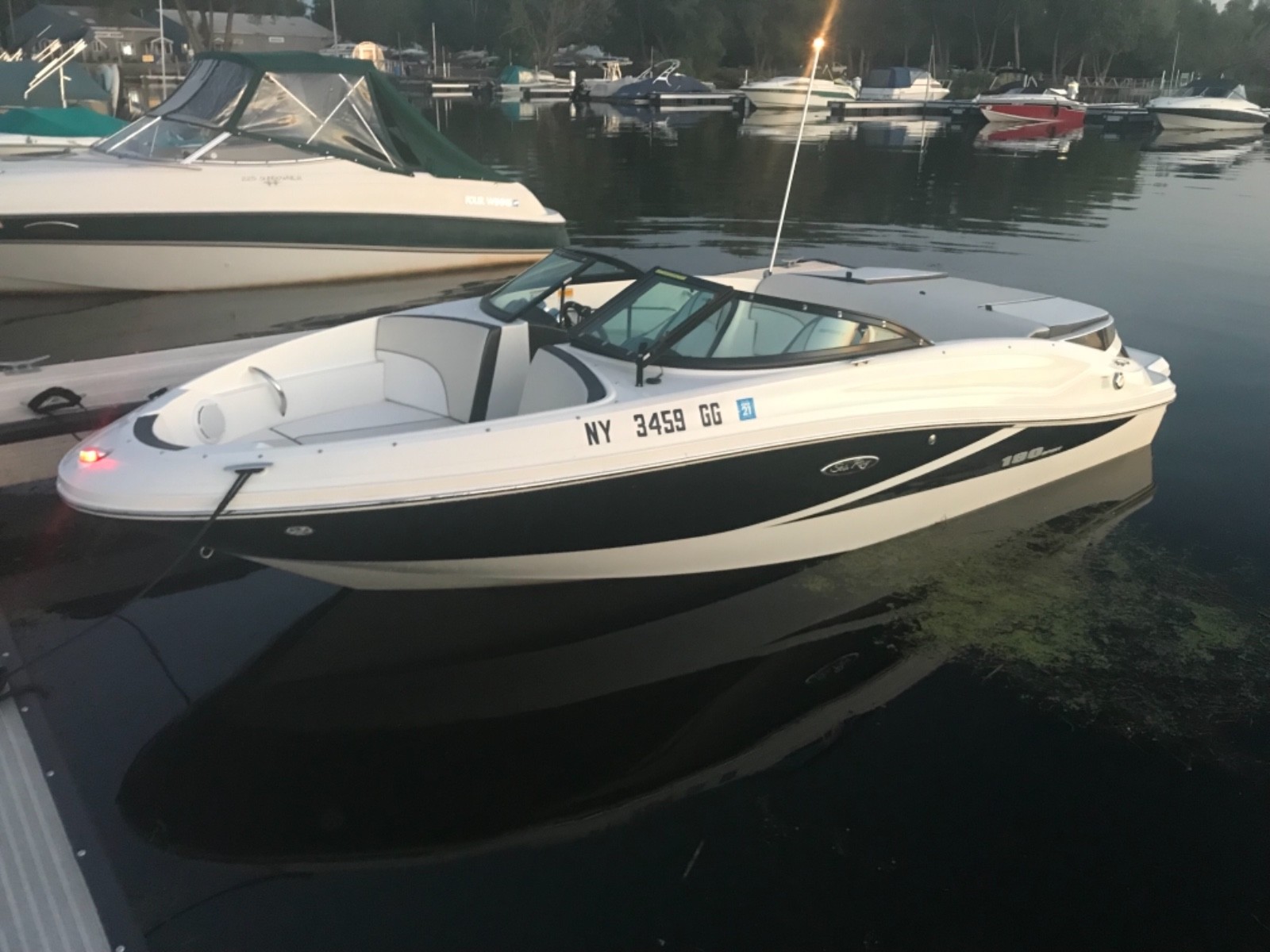 2012 Sea Ray 190 Sport Bowrider