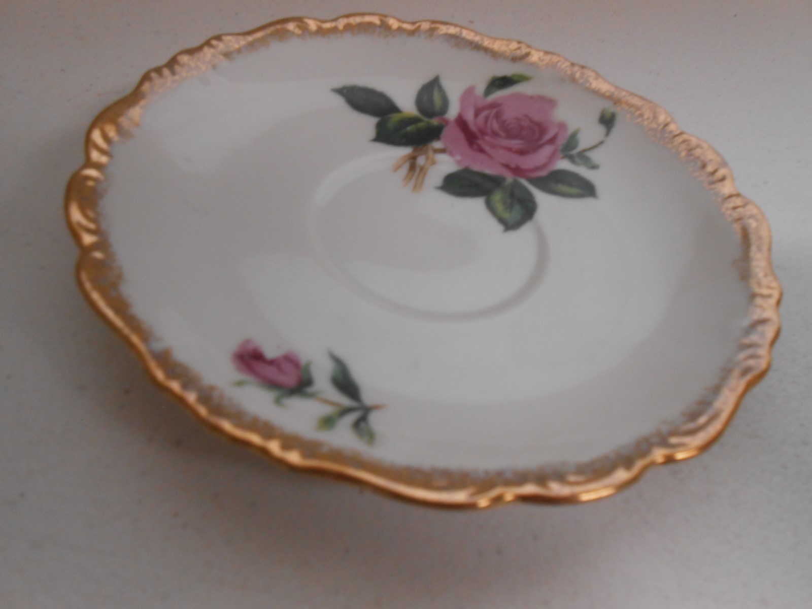 Vintage  Tea Cup & Saucer Rose Flowers Reef with hearts mark