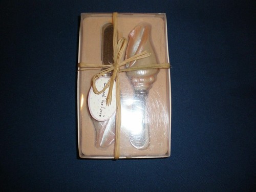 KATE ASPEN Spread the Love Seashell Serving Multi-Color Spreaders